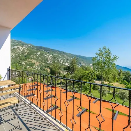 Chic With Pools Jacuzzi Nature View In Kas Islamlar (Mediterranean)