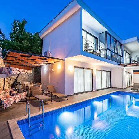 Chic With Pools Jacuzzi Nature View In Kas *